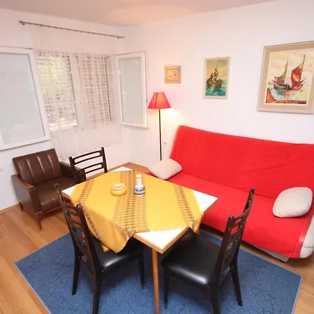 Appartamento By The Sea Jadrija, - 6147