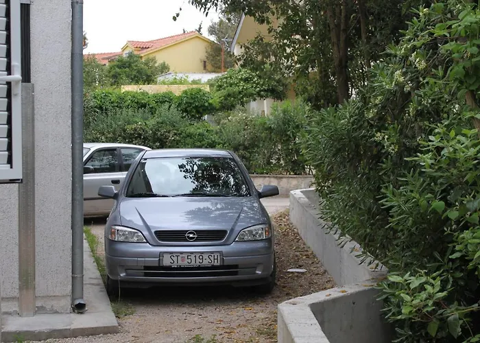 By The Sea Jadrija, - 6147 *